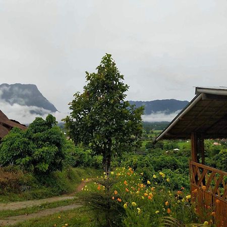 Baan 2 Dao Farmstay Chiang Dao Eksteriør billede