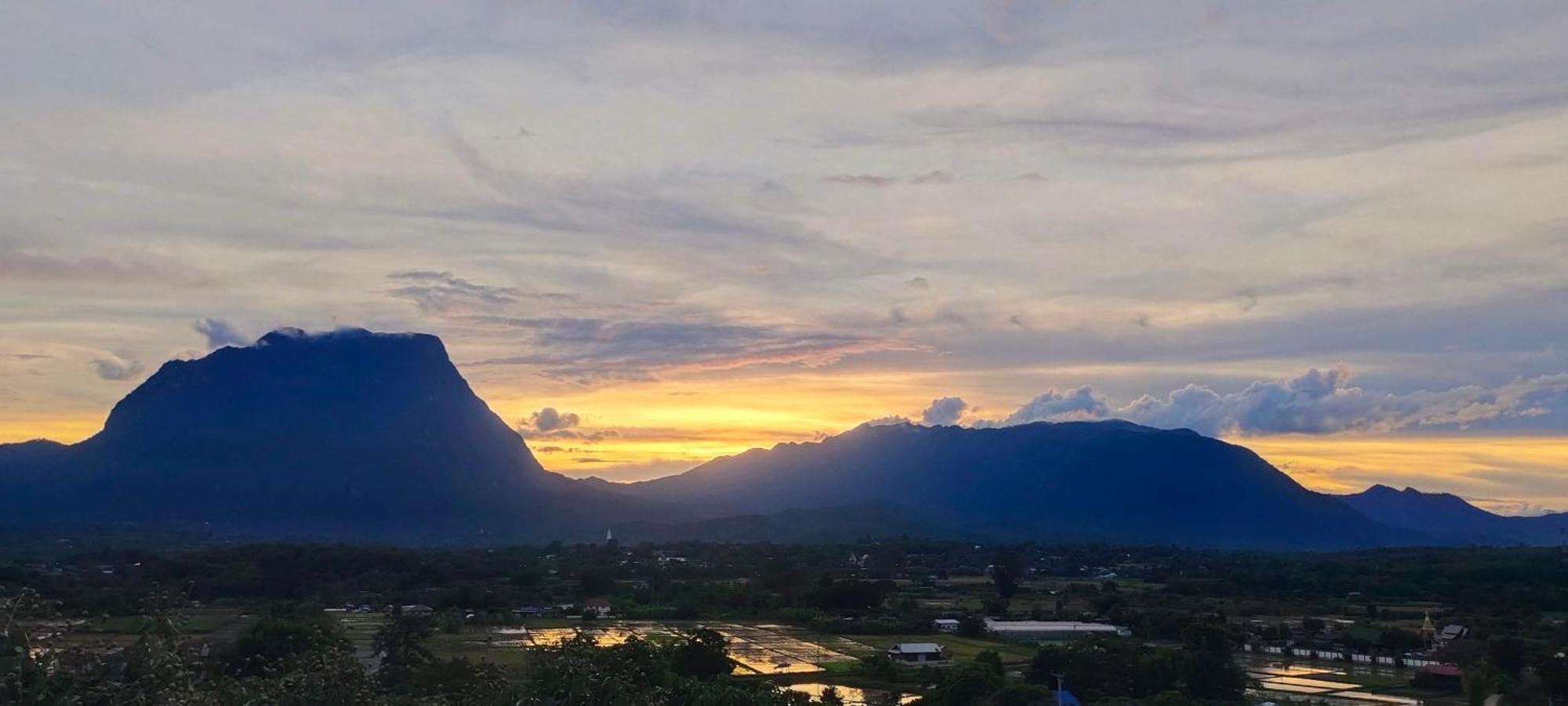 Baan 2 Dao Farmstay Chiang Dao Eksteriør billede